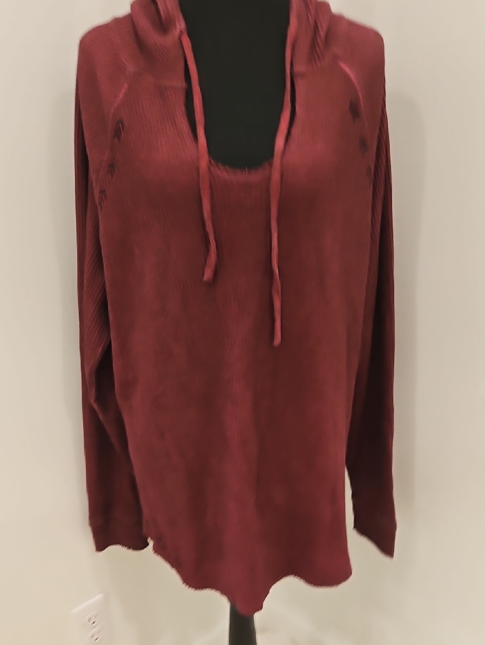 Panhandle Women's Washed Burgundy Hooded Long Sleeve Top. Size XXL